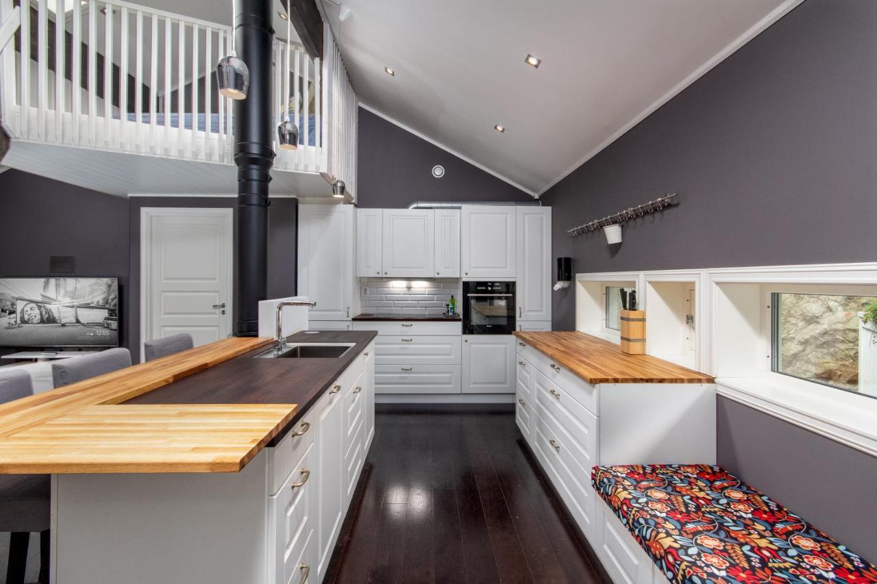 Panoramic Terrace, Huge Rain Shower And Cosy Lofts Flam Exterior photo